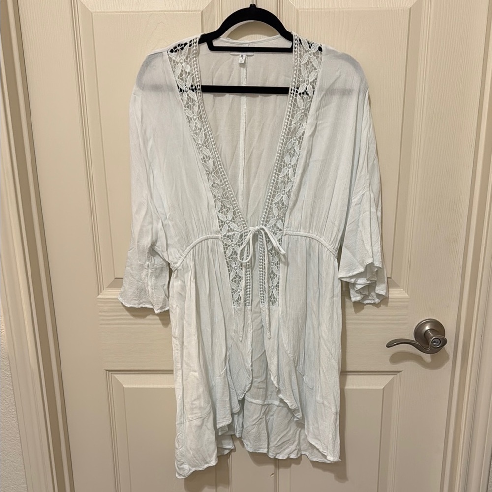 Maurice’s White Crochet Trim Kimono Cardigan